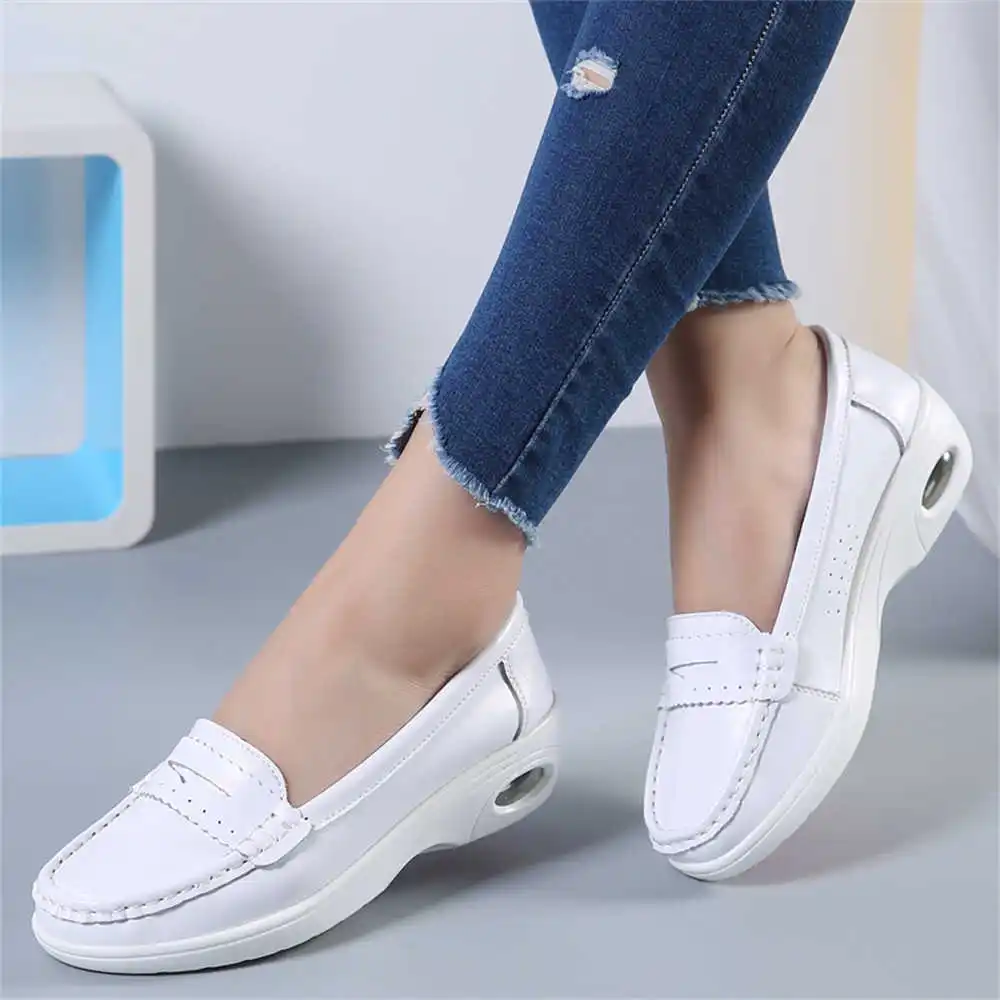 Thick Sole Slipon White Traine - Vintage Fashion Brands Uk avaliação e preço
