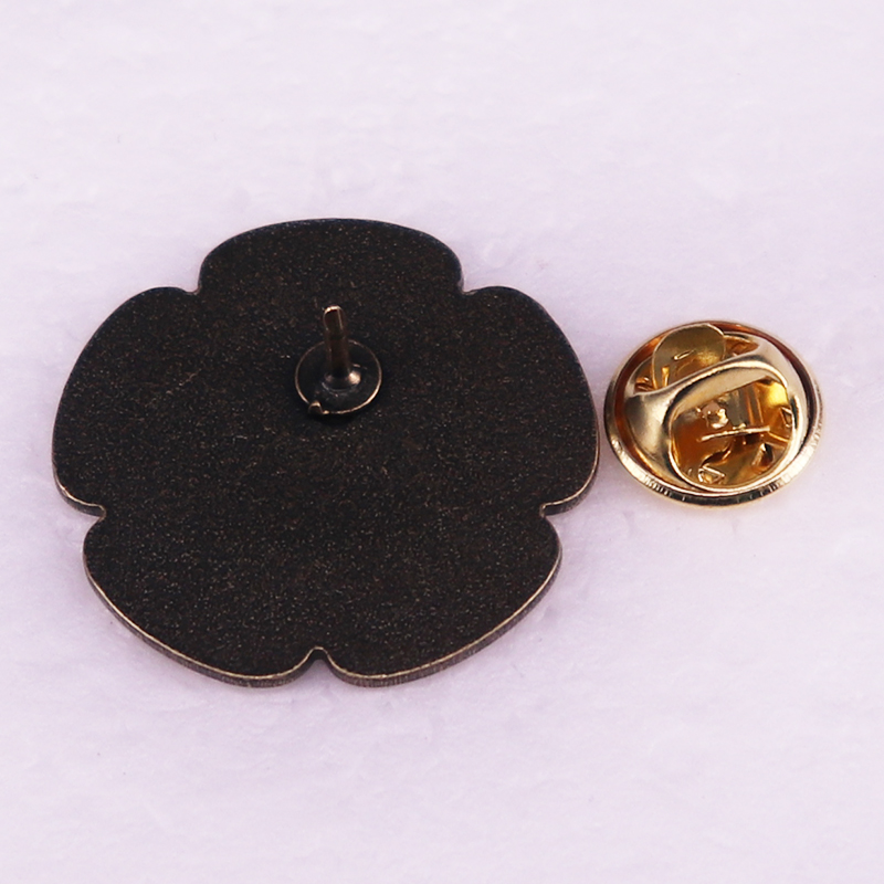 Kyokuto Kai Enamel Pin Japan T - Vintage Fashion In Tokyo avaliação e preço