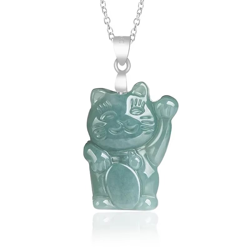 Burmese Blue Jade Fortune Cat  - Vintage Fashion Jewelry Necklaces avaliação e preço
