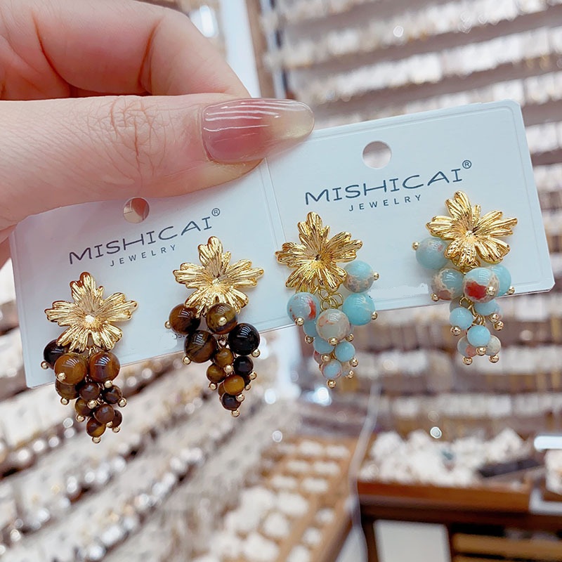 Turquoise Grape Cluster Stud E - Vintage Fashion Influencer avaliação e preço