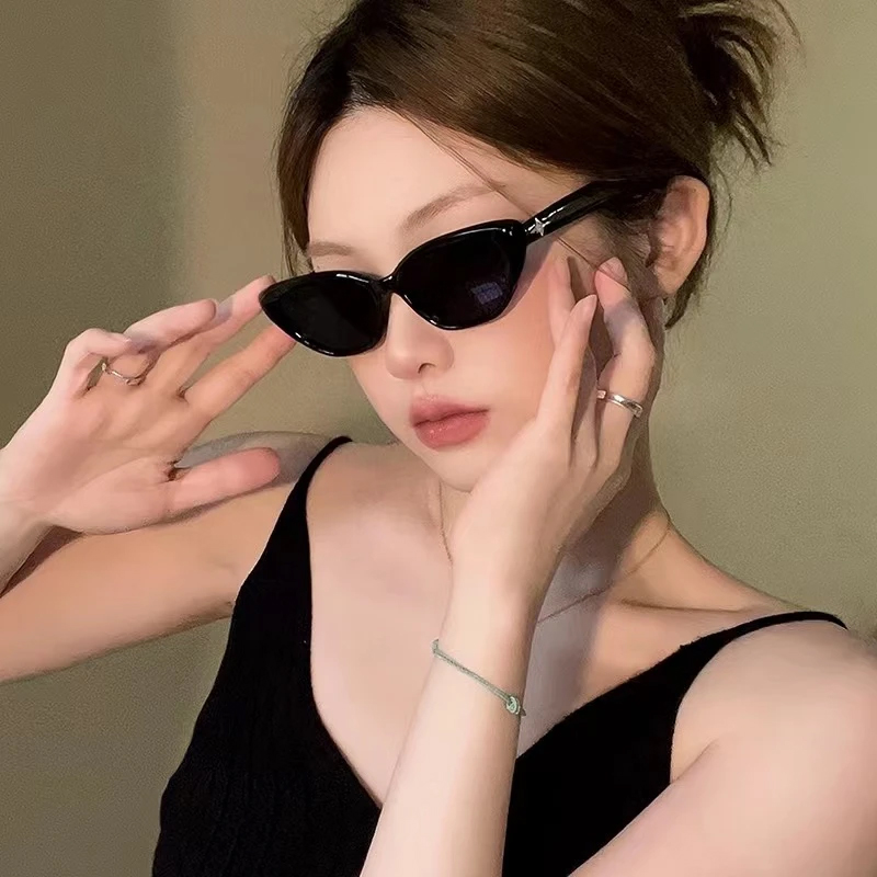 Pair Vintage Cat Eye Glasses – - Vintage Fashion Influencer avaliação e preço