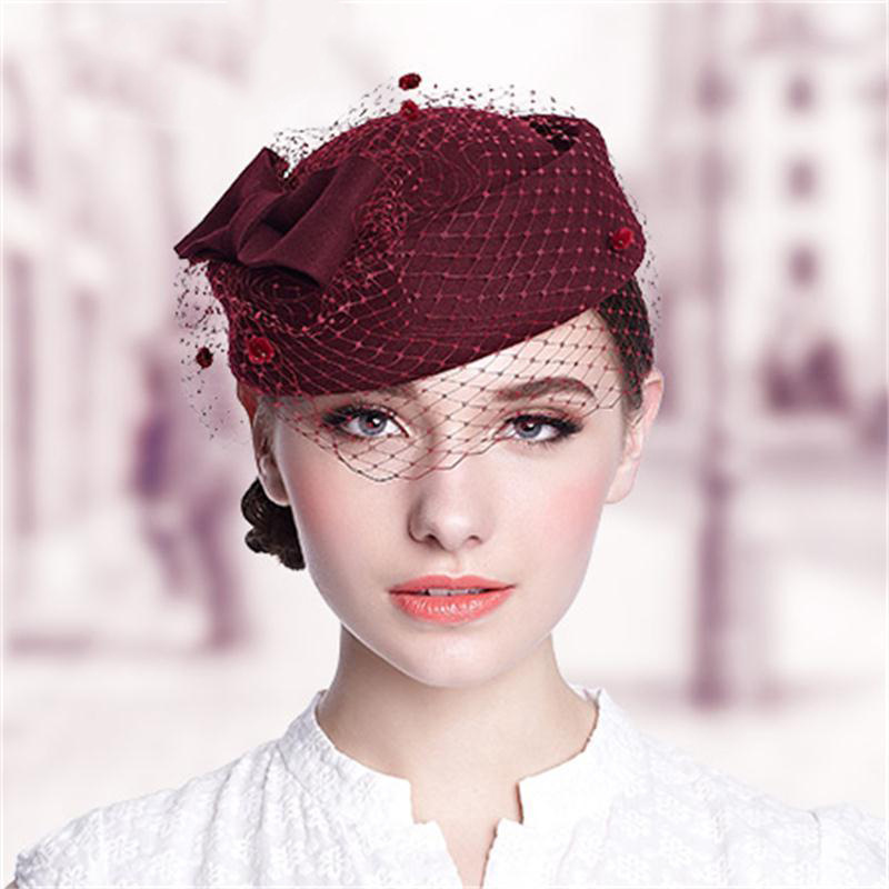 British Style Wool Beret with  - Vintage Fashion Influencer avaliação e preço