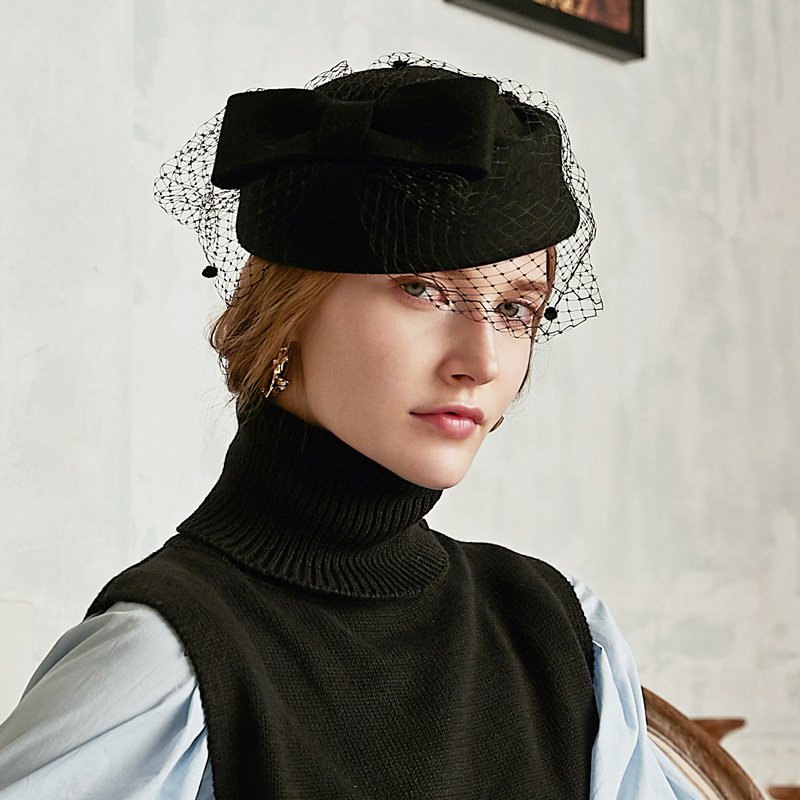 British Style Wool Beret with  - Vintage Fashion Influencer avaliação e preço