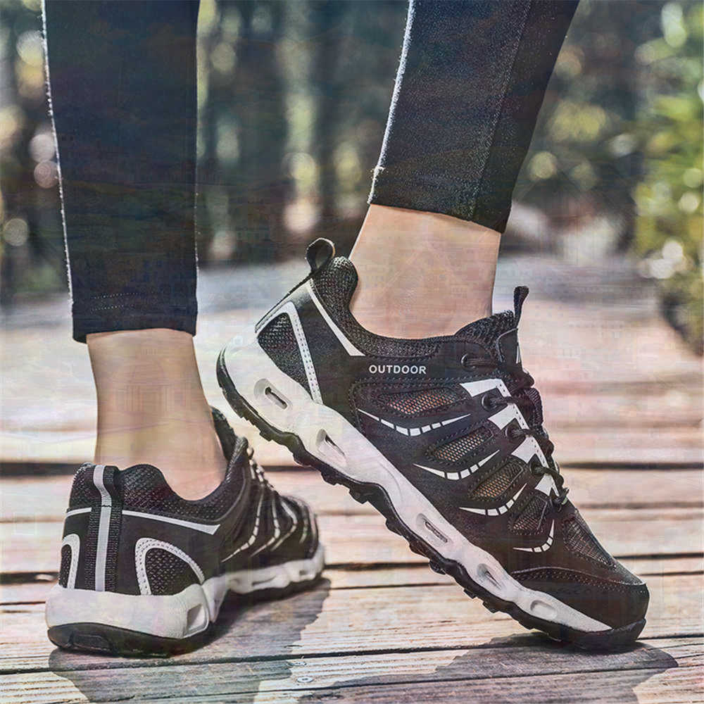 Sumer Round Tip Silver Sneaker - Vintage Fashion Retro Outfit avaliação e preço