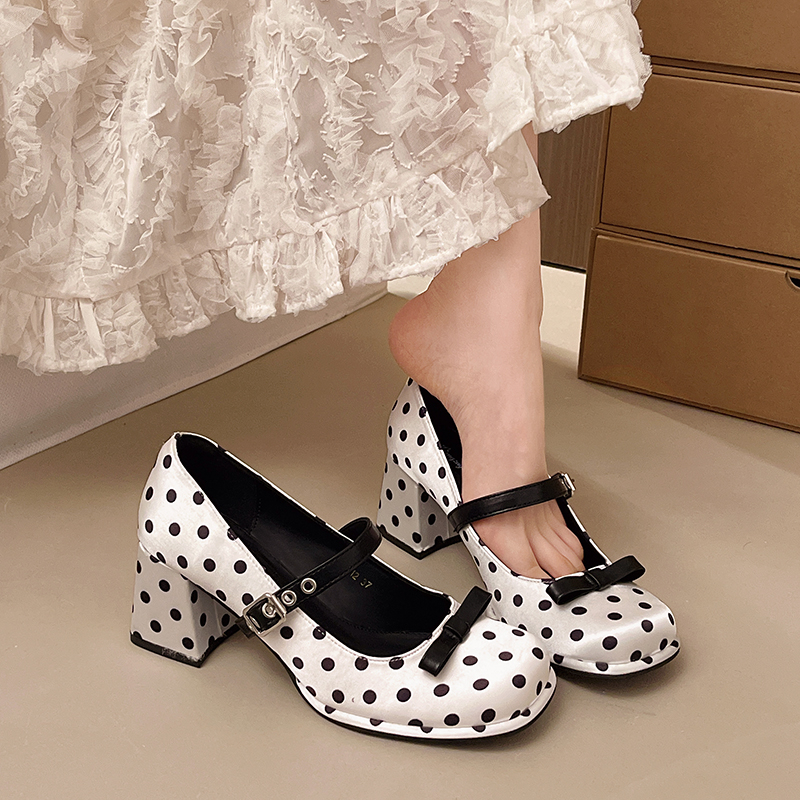 Vintage Thick Heel Polka Dot W - Vintage Fashion Fabrics avaliação e preço