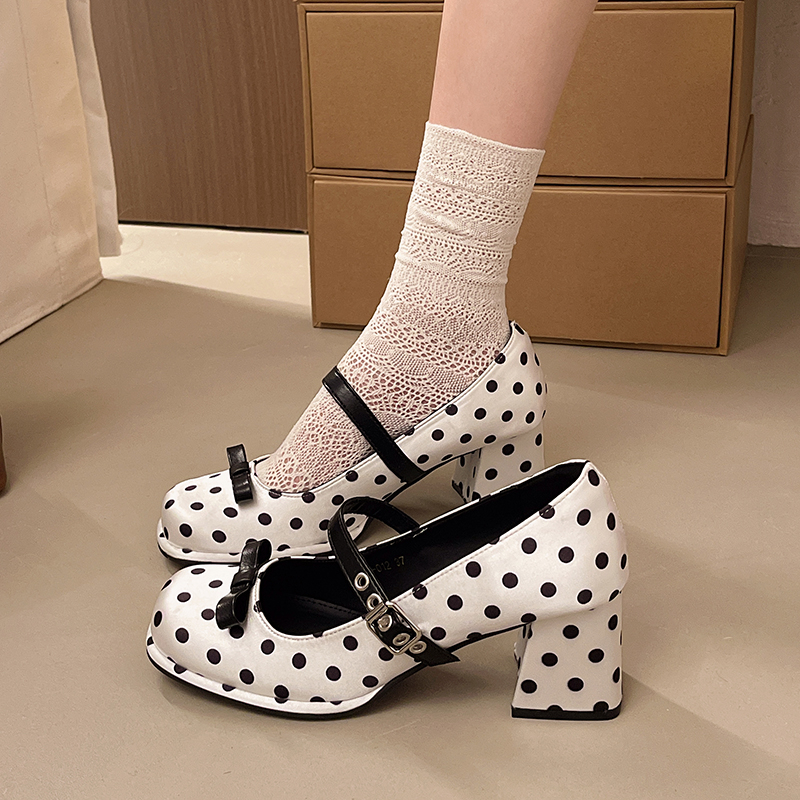 Vintage Thick Heel Polka Dot W - Vintage Fashion Fabrics avaliação e preço