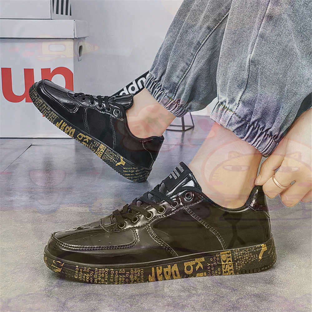 Round Foot Size 45 Sneakers Wh - Vintage Fashion Brands Uk avaliação e preço